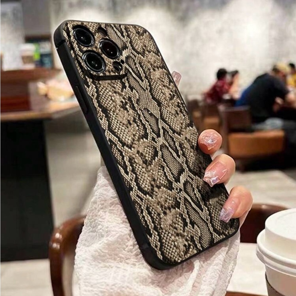 iPhone 15 Plus Phone Case Snake Skin Print Soft Protective Shockproof Case - Picture 2 of 6